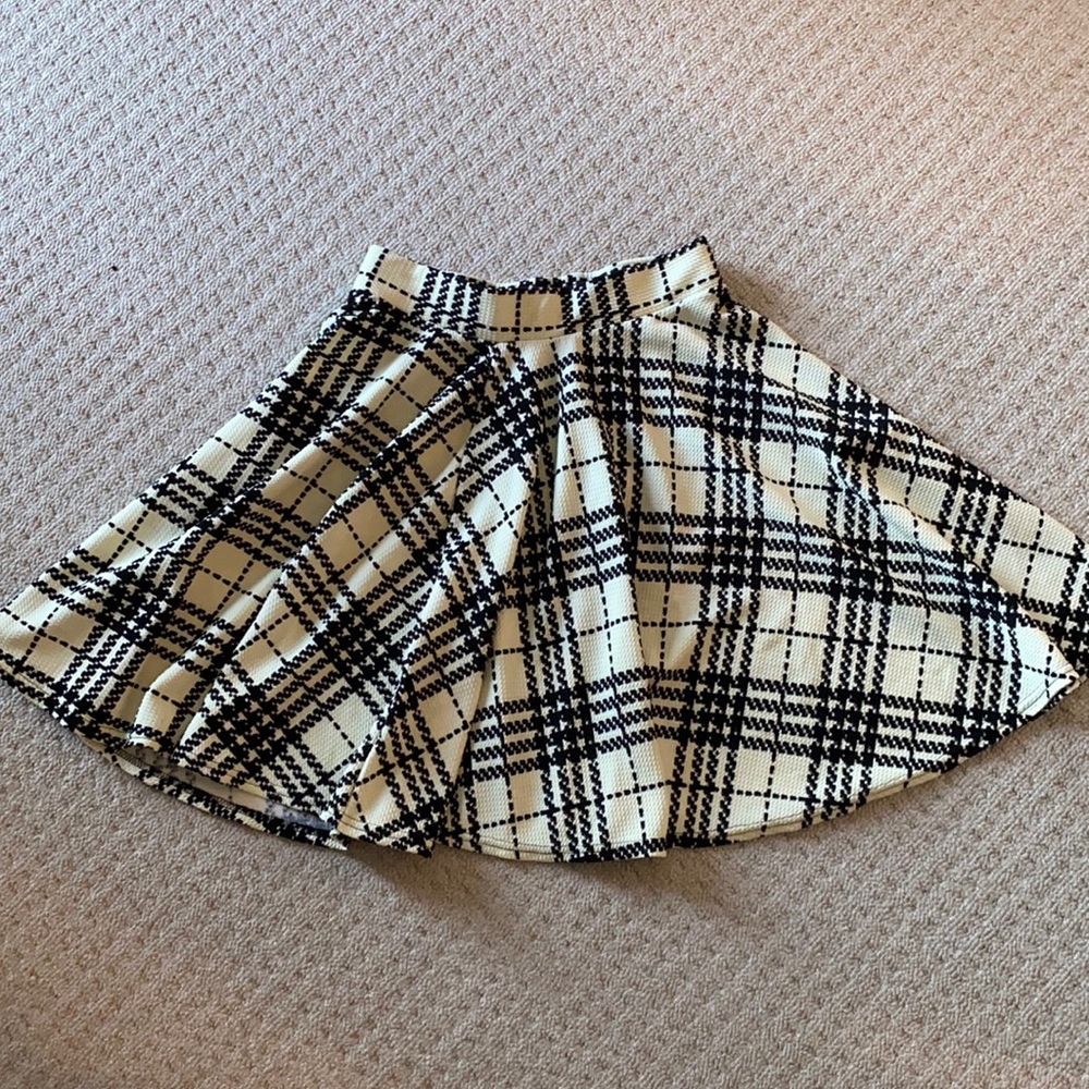 Plaid, cream and black a-line skirt